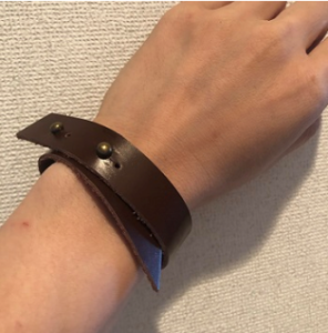 縫わない簡単レザークラフト タッセルチャーム ブレスレットなど手作り アトリエ コイケイコ